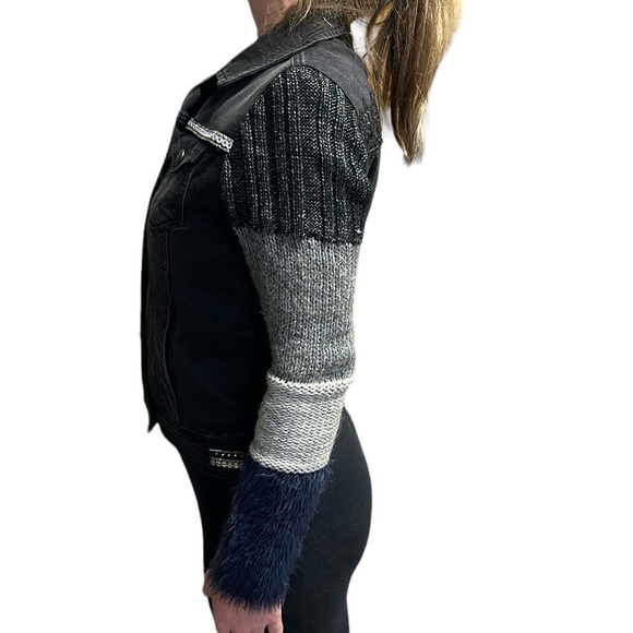 Desigual Exotic Denim Jacket Faux Fur Color Block Knit Sleeves Black Size 36/4 - Picture 6 of 16